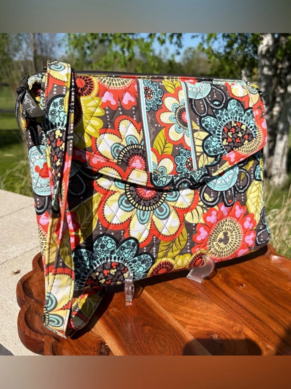 Disney Parks Vera Bradley Tablet Hipster Crossbody “Mickey’s Perfect Petals” EUC